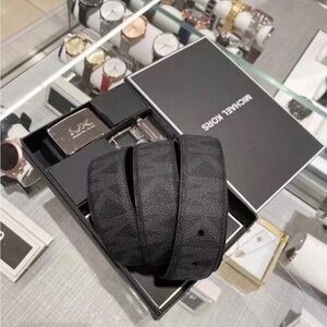 New Michael Kors Men's BELT Gift Set Reversible BLACK Signature MK PVC Leather